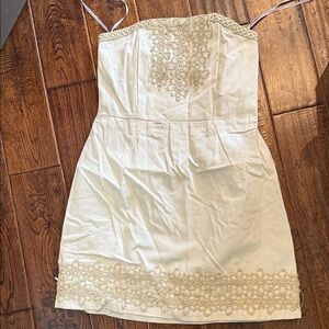 Mud Pie White Dress with Gold Zipper